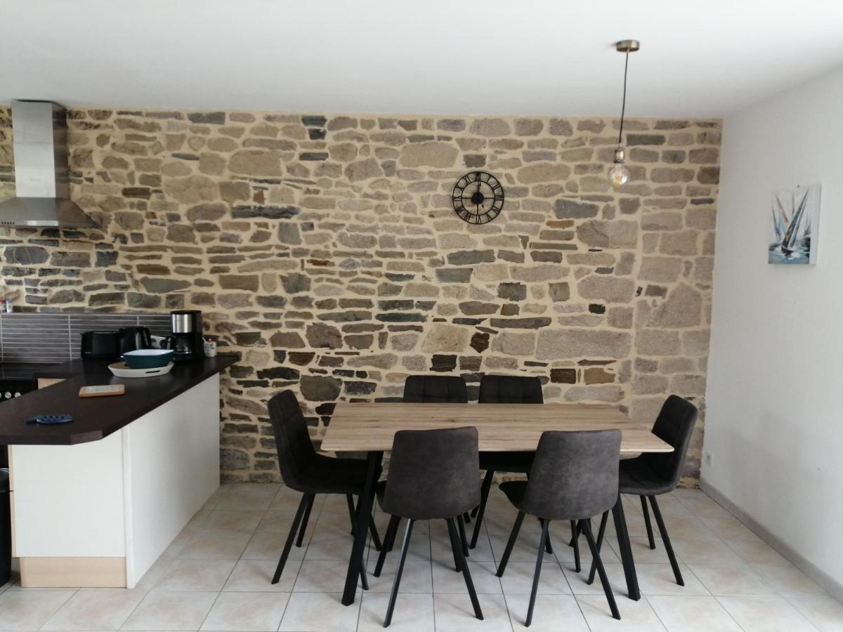 Maison Jullouville Au Calme 外观 照片